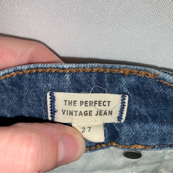 Madewell The Perfect Vintage Jean in Haight Wash - Picture 10 of 11